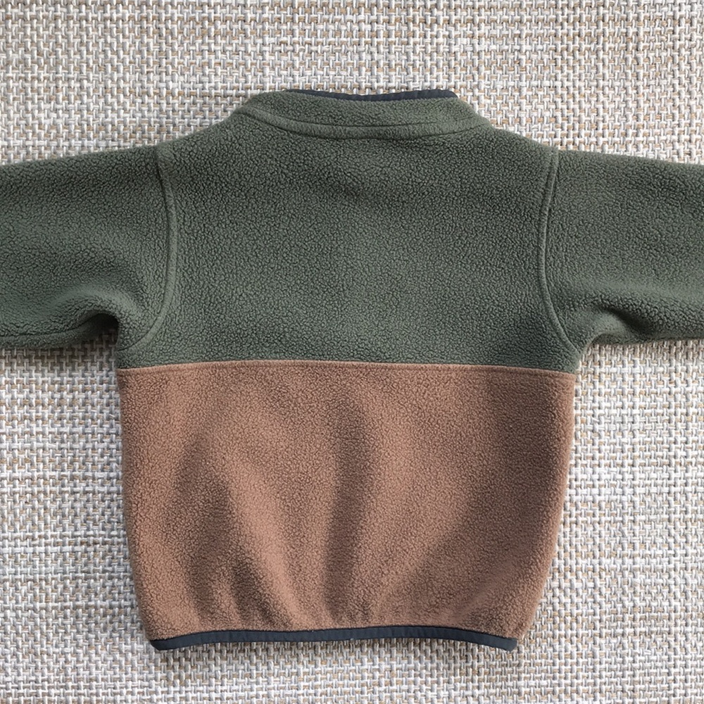 Patagonia Fleece Pullover (size 2T) - Picture 3 of 6